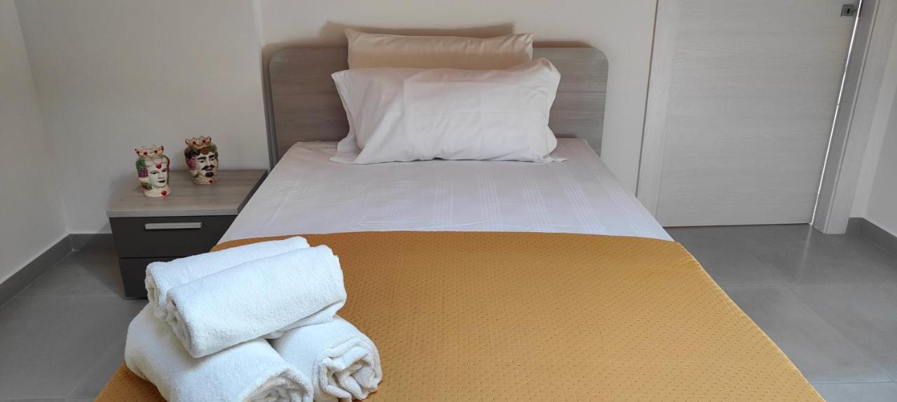 Casa Vacanze Rainbow, Siracusa Syracuse Exterior photo